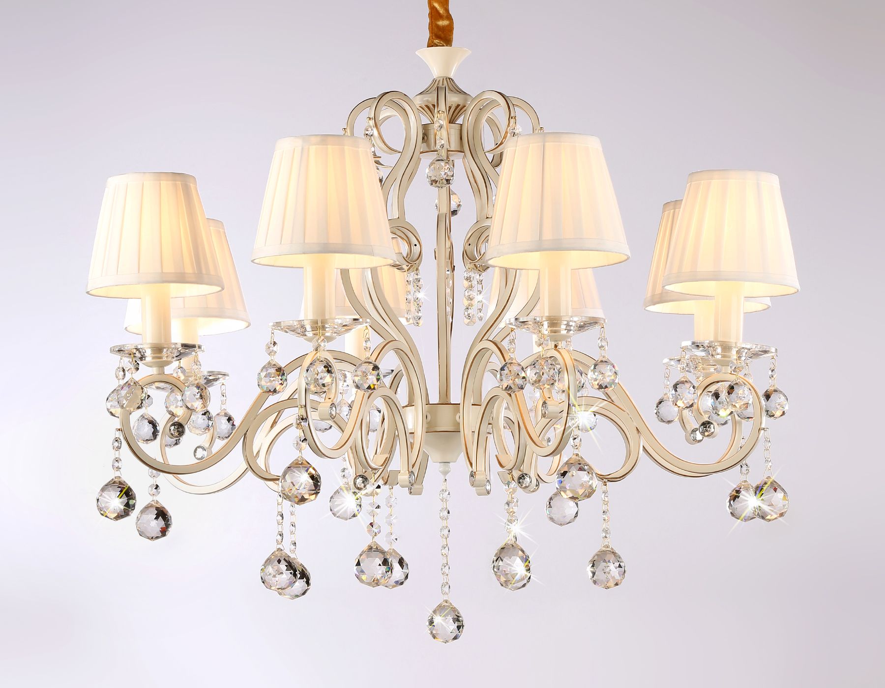 Подвесная люстра Ambrella light с абажурами и хрусталем Traditional TR4561, TR4561
Подвесная люстра Ambrella light с абажурами и хрусталем Traditional TR4561, TR4561