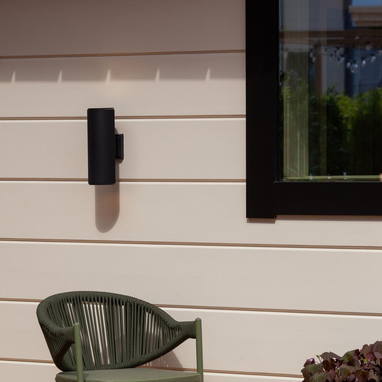 Уличный настенный светильник Favourite Pola 4514-2W