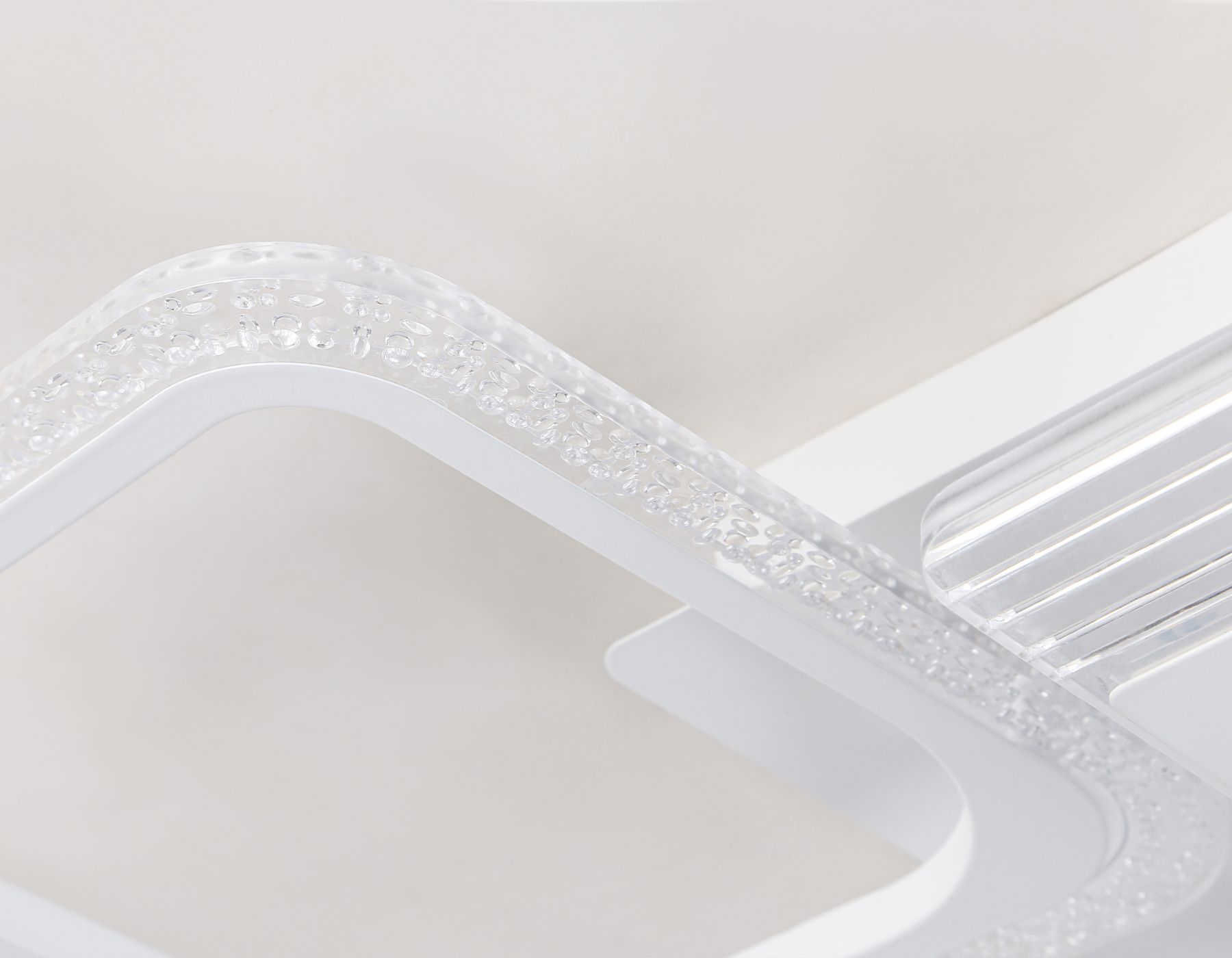 Потолочная люстра Ambrella light с пультом Original FA4281_AMB