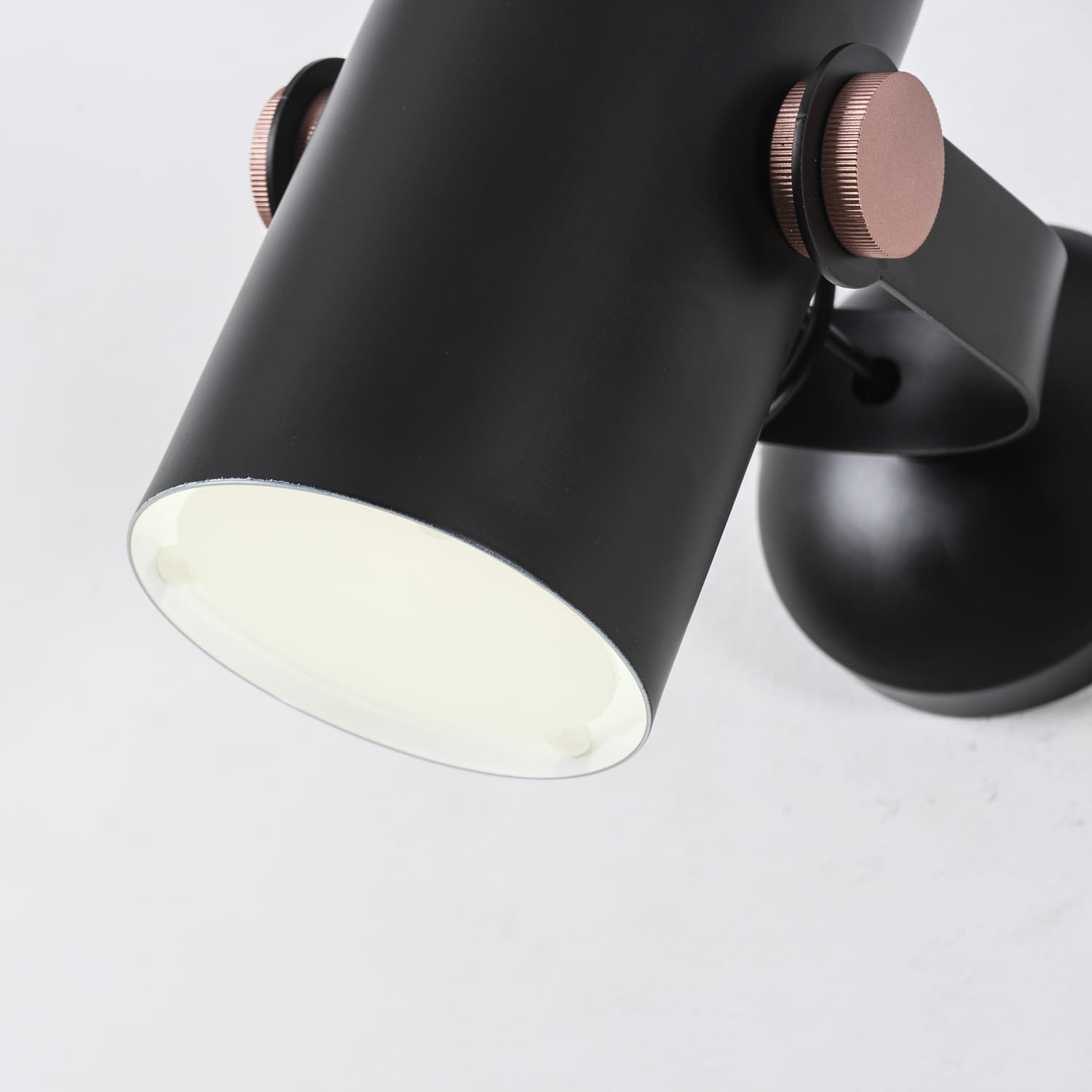 Спот Favourite Ampolla 2007-1W