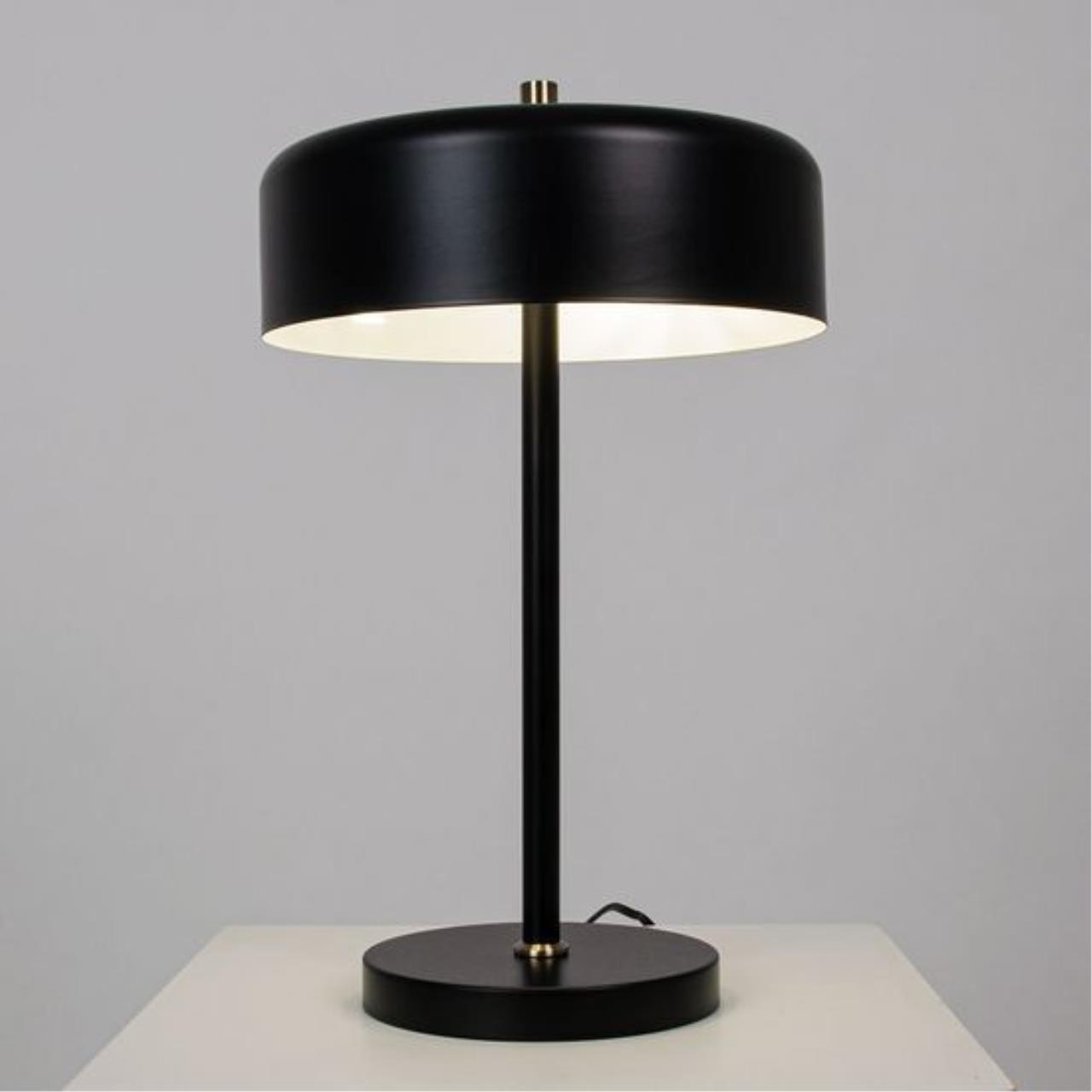 Настольная лампа Arte Lamp SKAT A7052LT-2BK