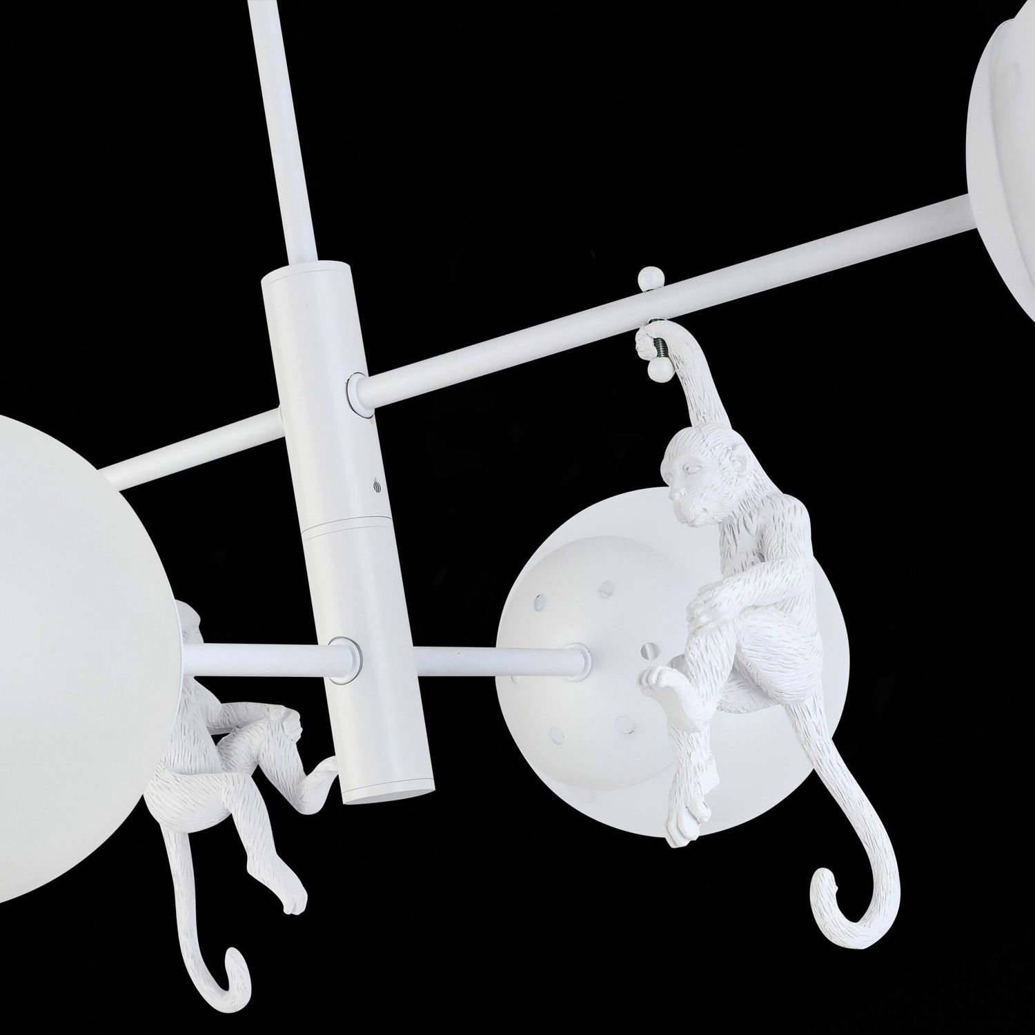 Потолочная люстра Evoluce TENATO SLE115102-04