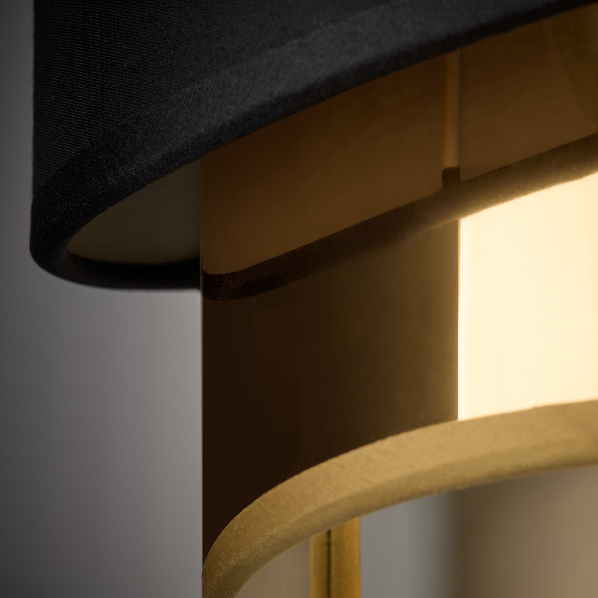 Настенный светильник Freya (бра) Earth FR5171WL-01BS_MY