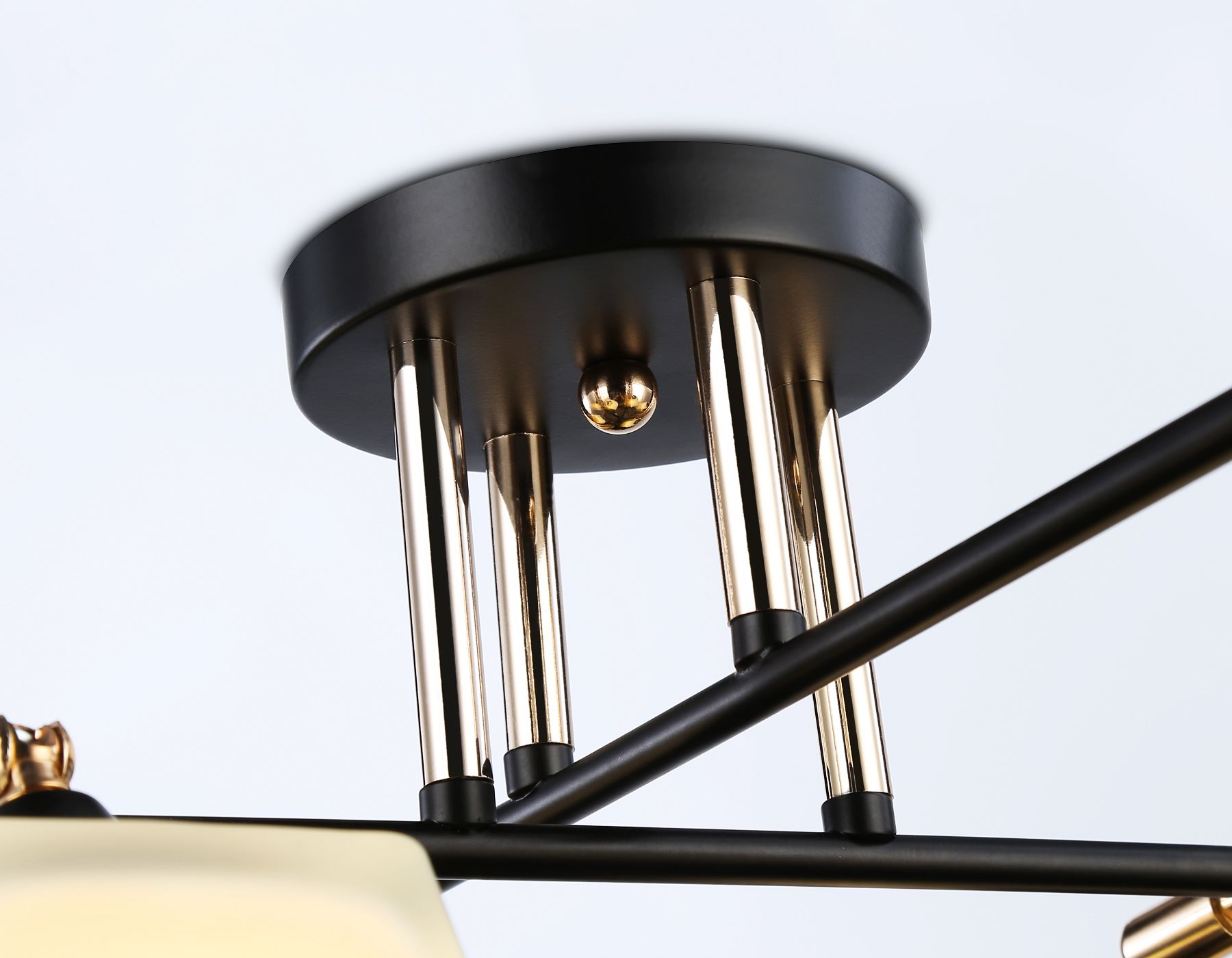 Потолочная люстра Ambrella light TRADITIONAL Modern TR303089_AMB