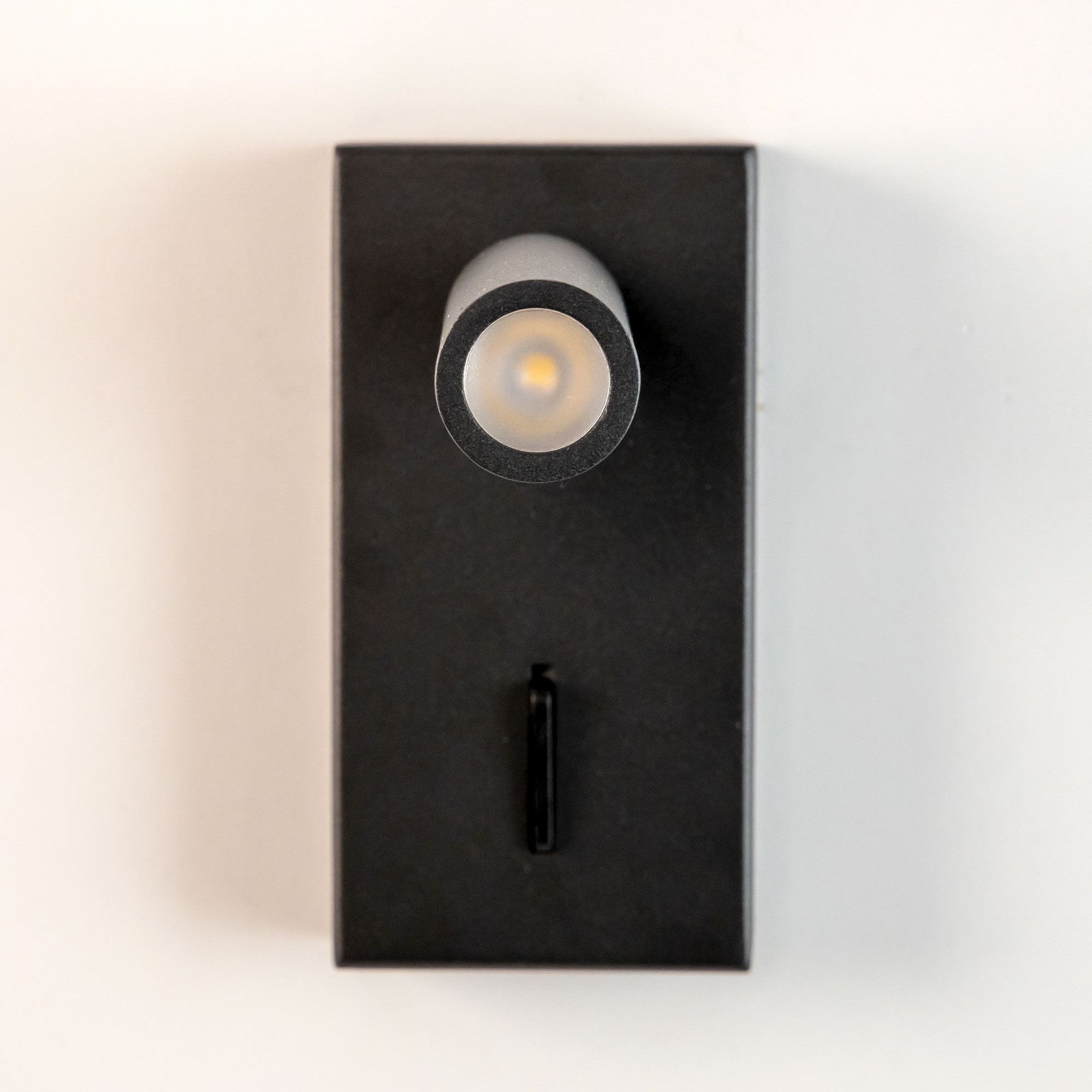 Спот CitiLux настенный Декарт CL704351