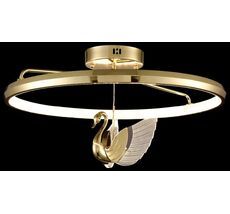 Потолочная люстра Wertmark WE466.02.327