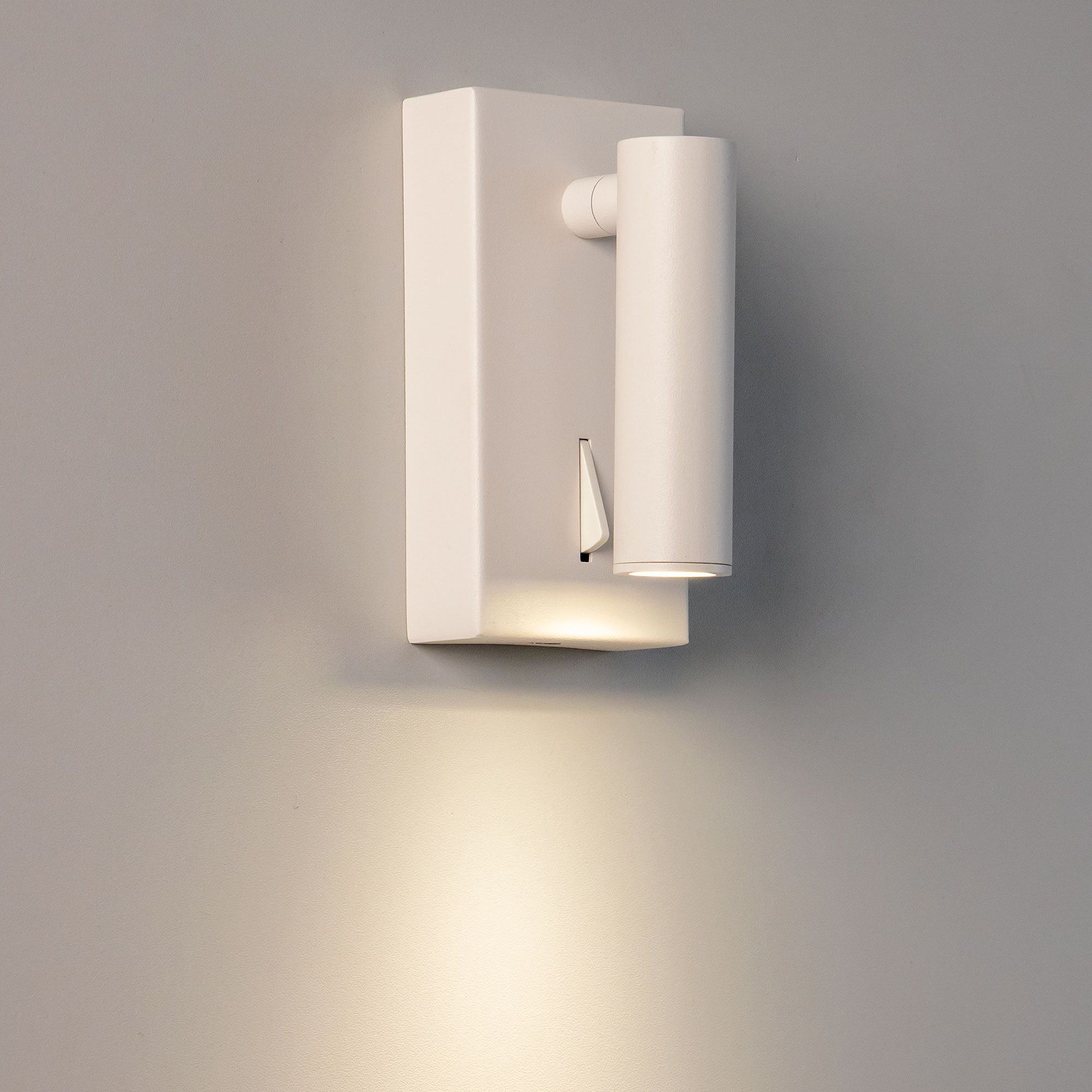 Спот CitiLux настенный Декарт CL704350