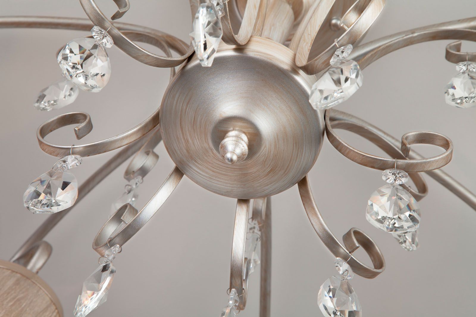 Потолочная люстра Eurosvet Liona 00000082055_EU