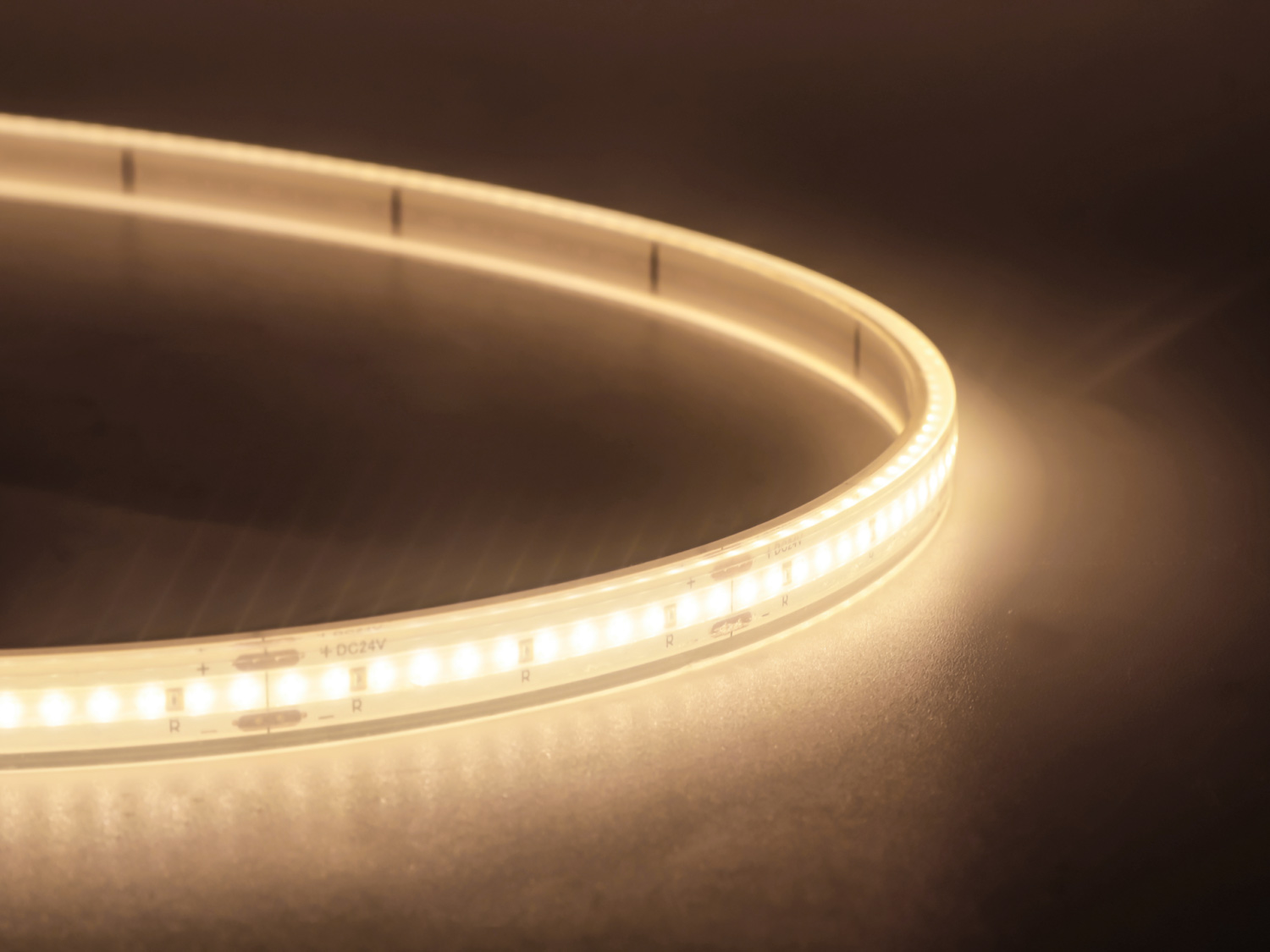 Светодиодная термолента SWG CSP 240led/m 10Вт/м 24В 3000K IP68 00-00034656_SW