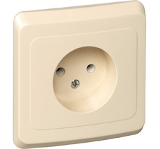 Розетка встраиваемая без заземления (кремовый) Systeme Electric PC16-001K