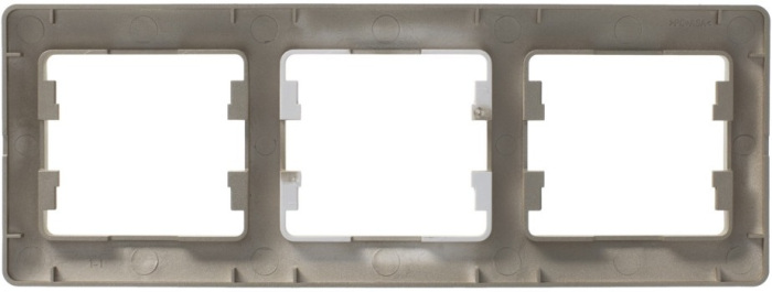 Рамка на 3 поста (титан) Systeme Electric GSL000403