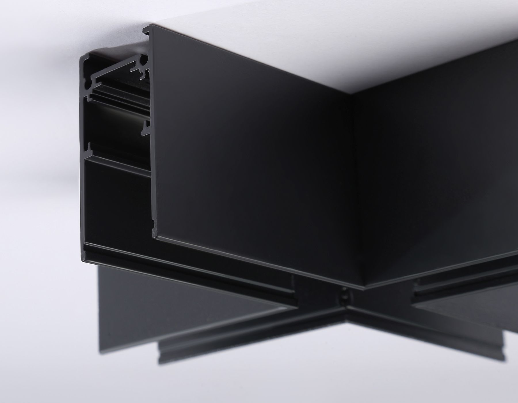 Коннектор Х-образный для накладного шинопровода Ambrella Light Track System GL3376_AMB