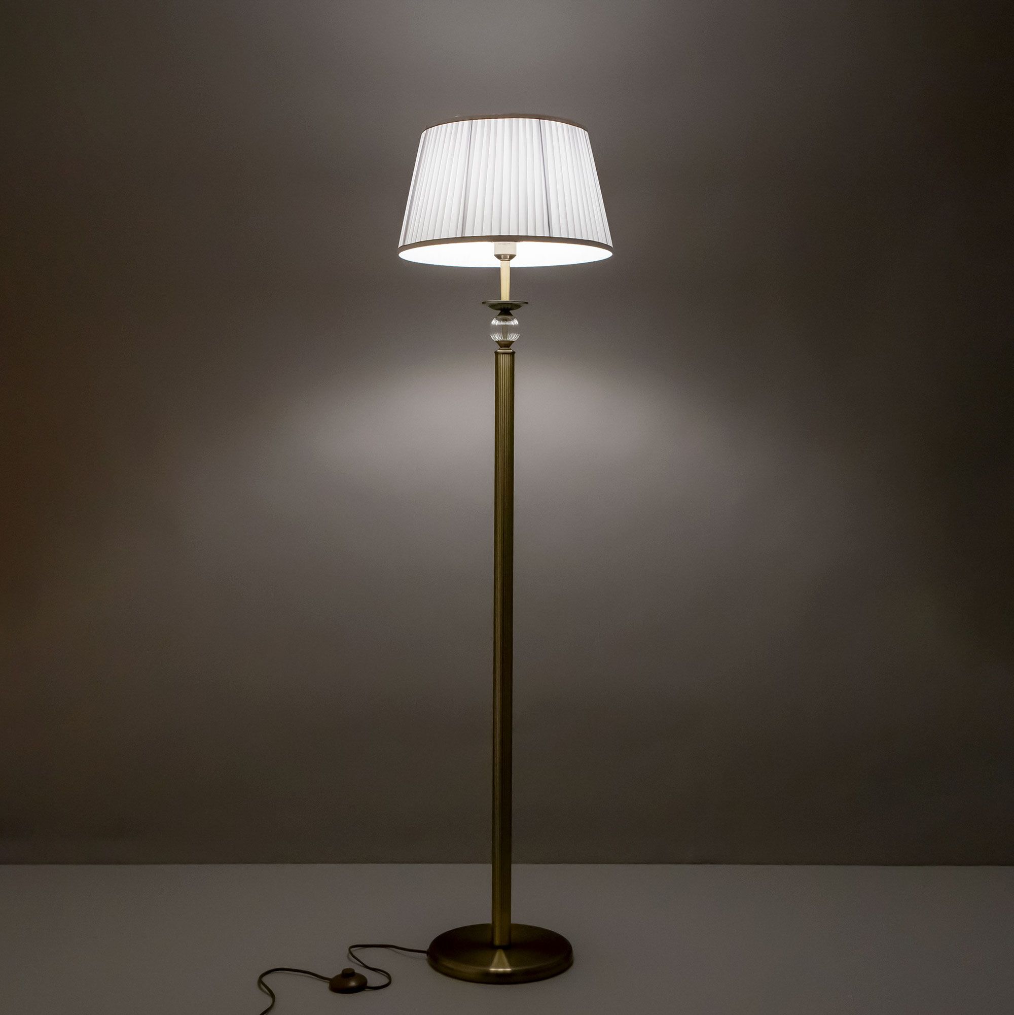 Торшер CitiLux Ровена CL433913