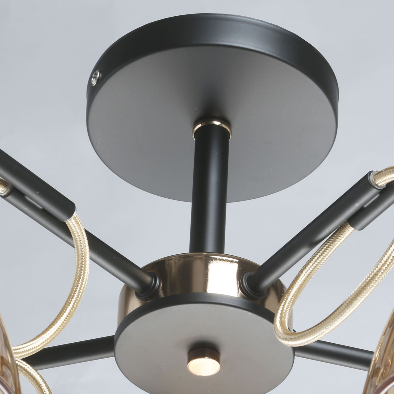 Потолочная люстра De Markt Альфа 324017905_MW