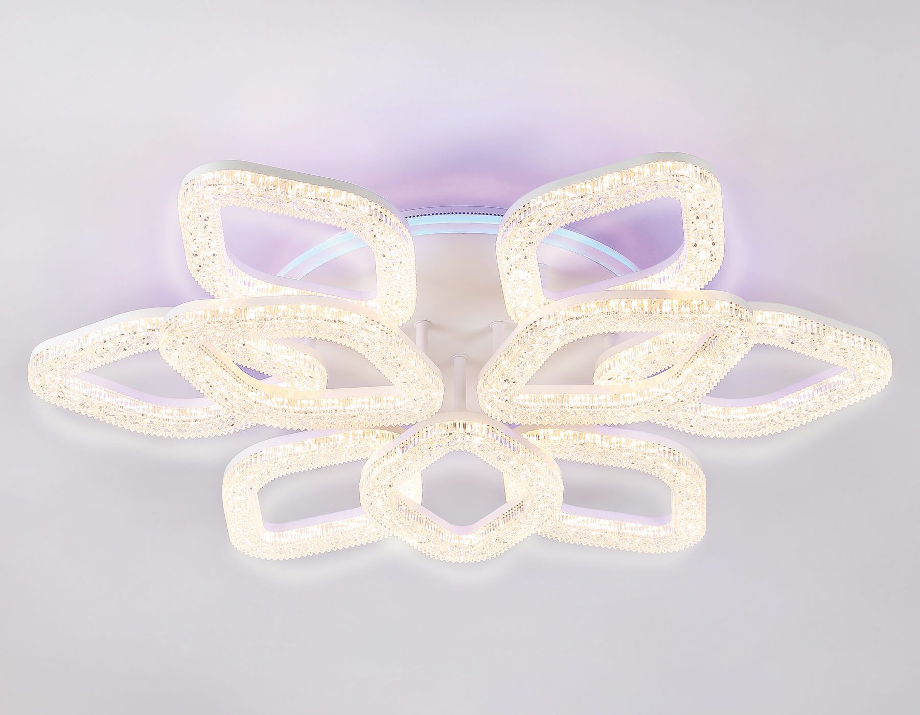 Потолочная люстра Ambrella light с RGB подсветкой и пультом Original FA3929_AMB