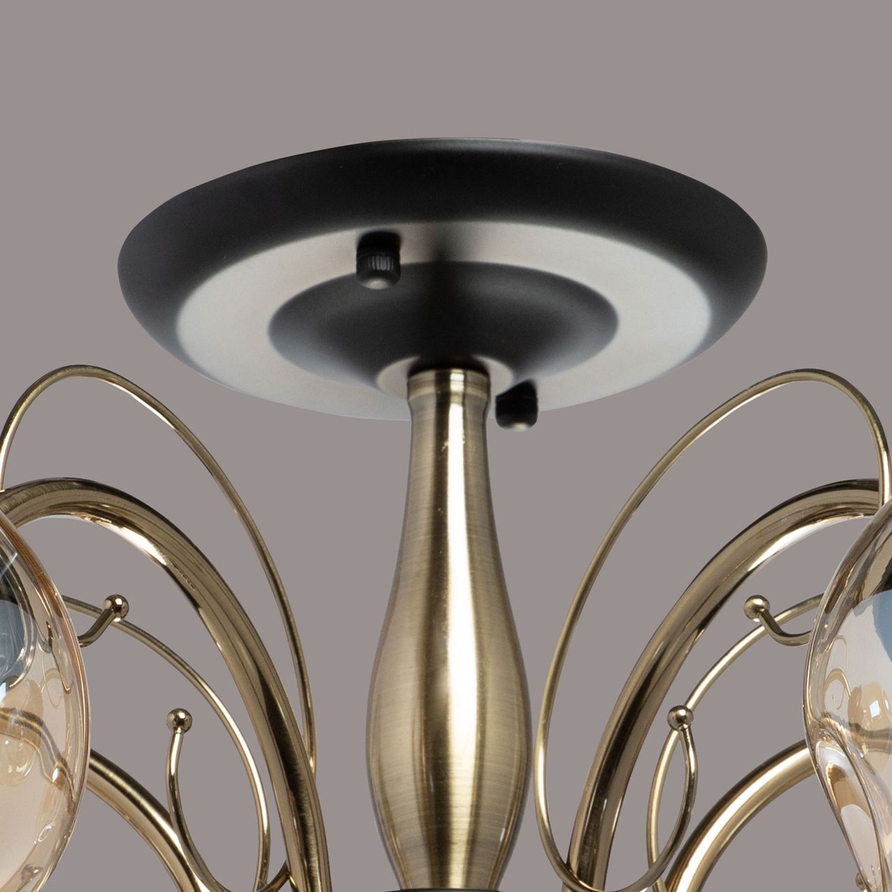 Потолочная люстра De Markt Альфа 324016505_MW