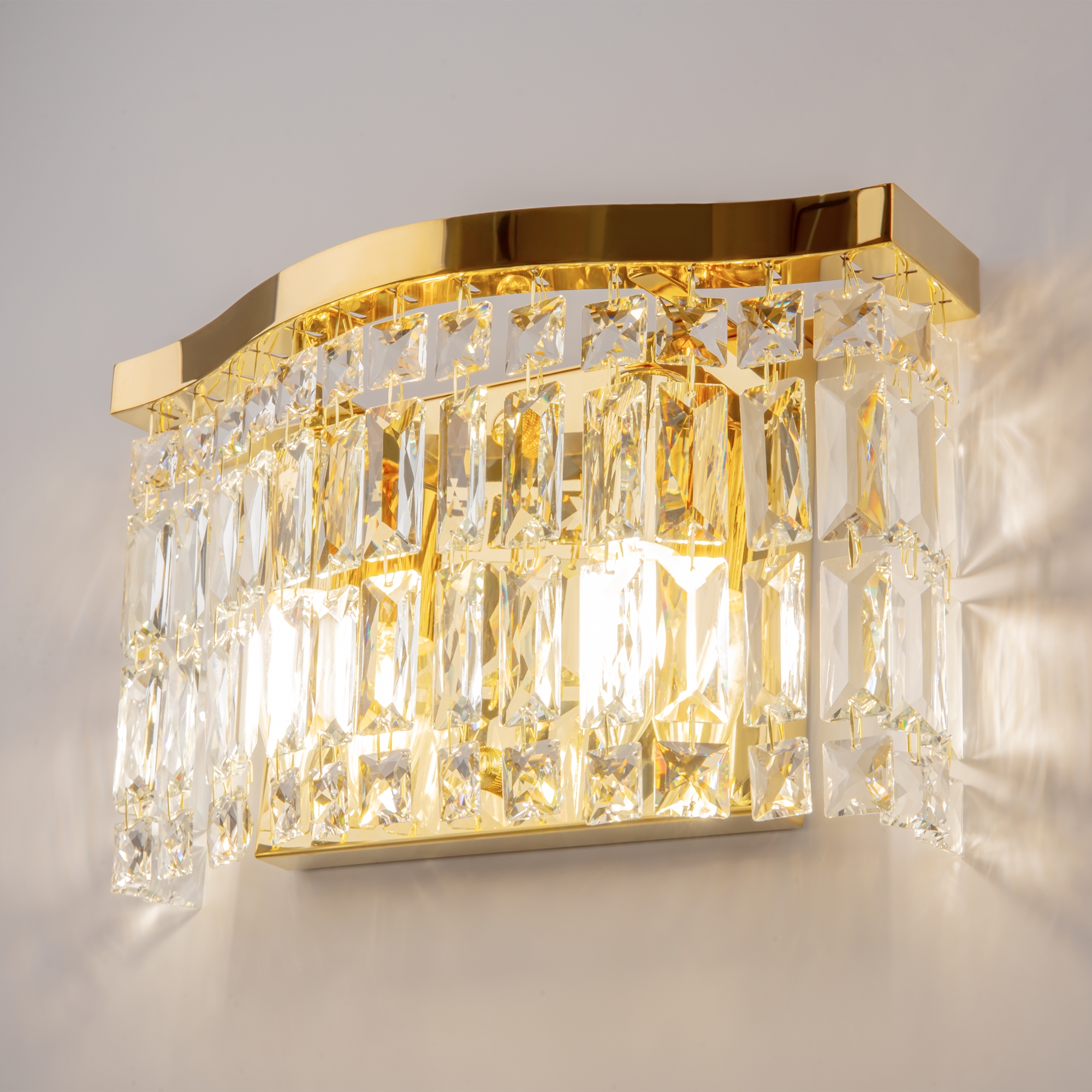 Настенный светильник Maytoni Dune DIA005WL-02G_MY