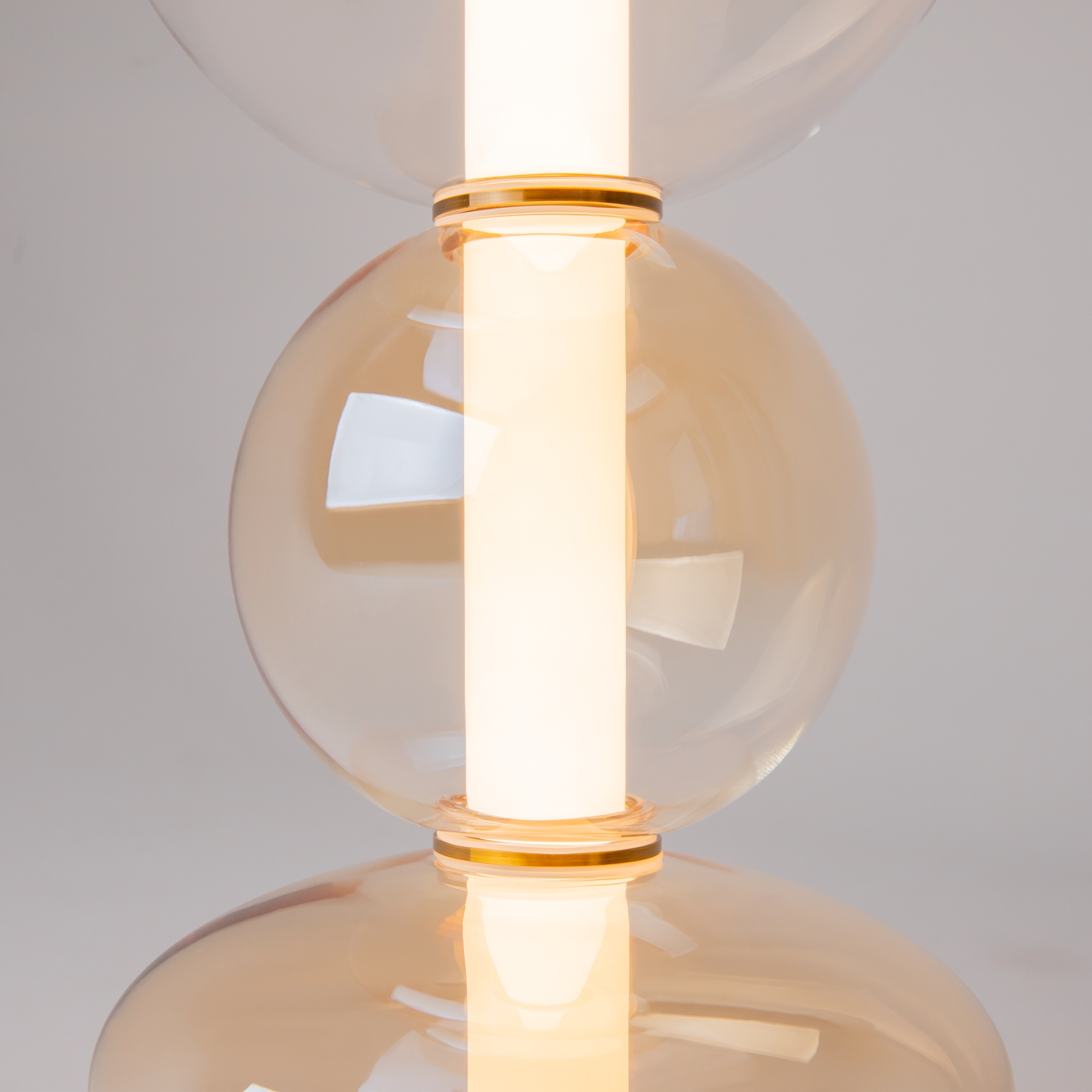 Подвесной светильник Maytoni Futuro MOD307PL-L24BS3K_MY