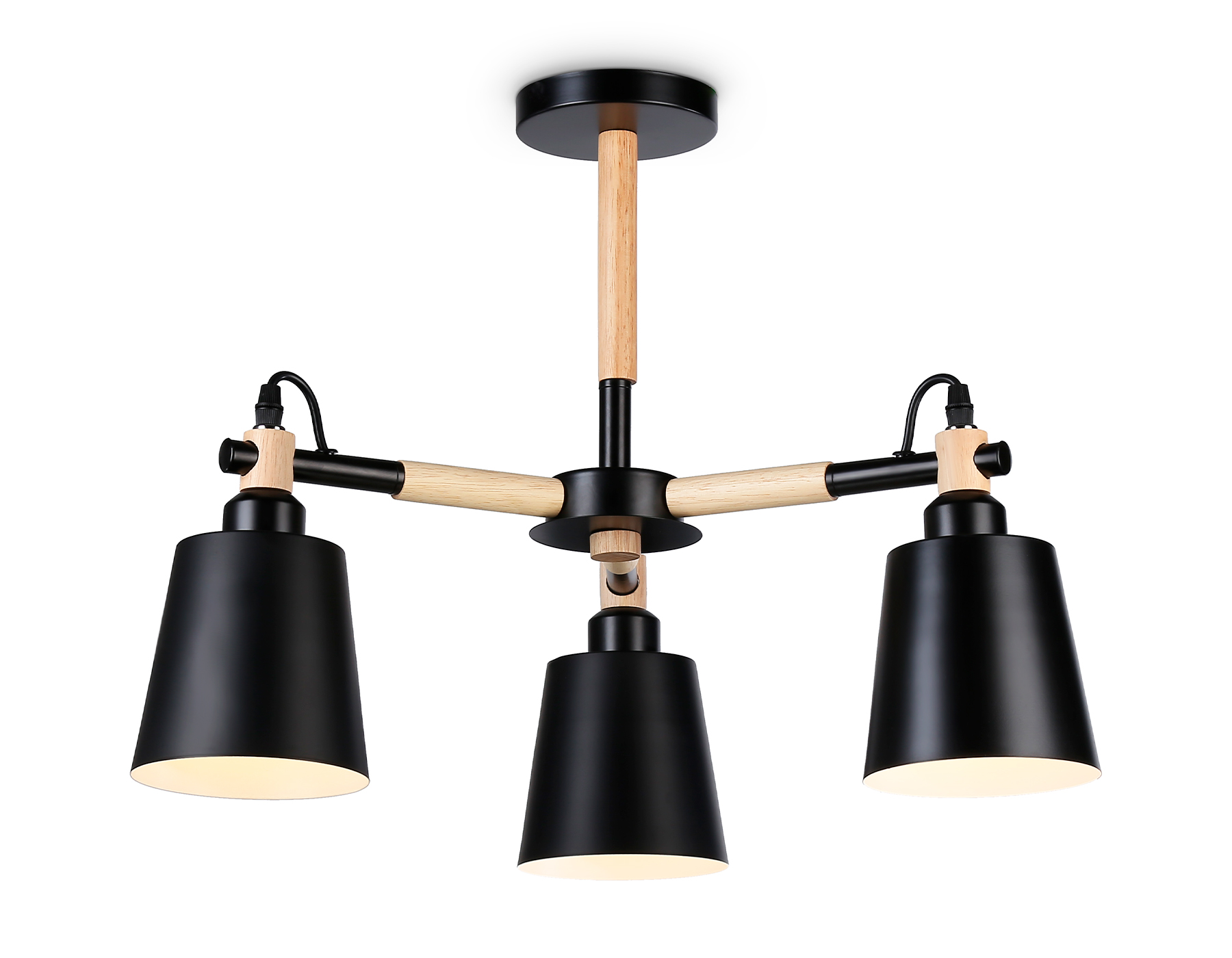

Потолочная люстра на штанге Ambrella Light TRADITIONAL TR82206, TR82206