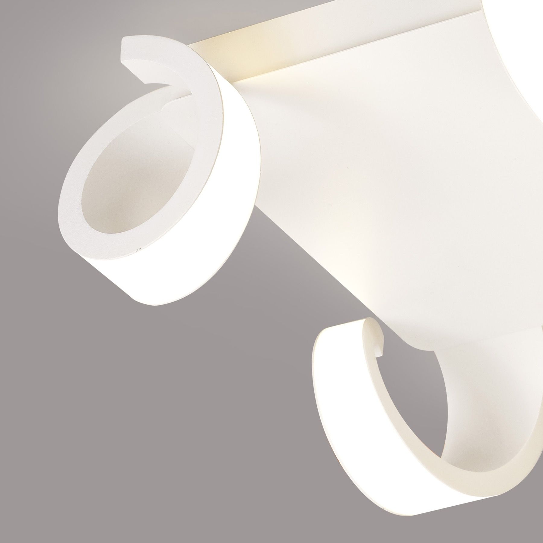 Потолочный светильник Mantra TSUNAMI 6651_MN