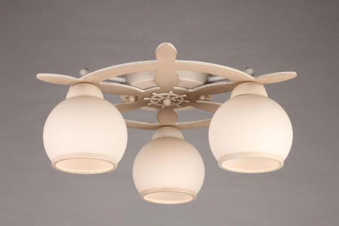 Потолочная люстра штурвал Omnilux OML-50517-03