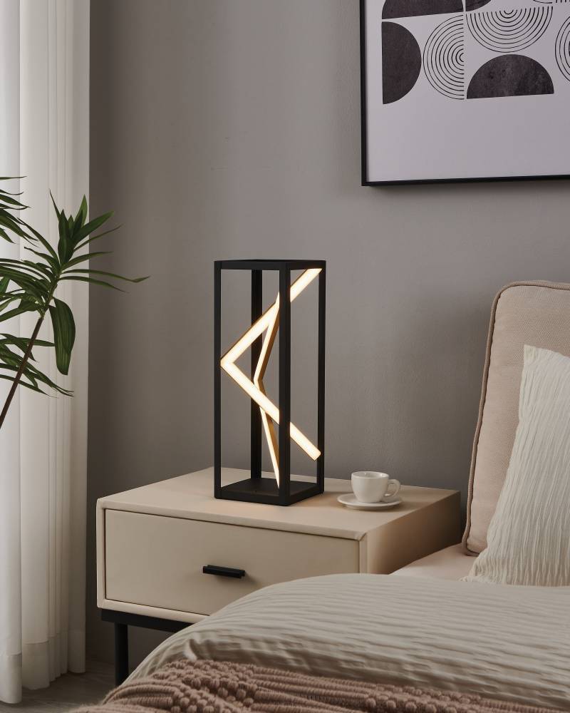 Настольная лампа Eglo PENELA 390418