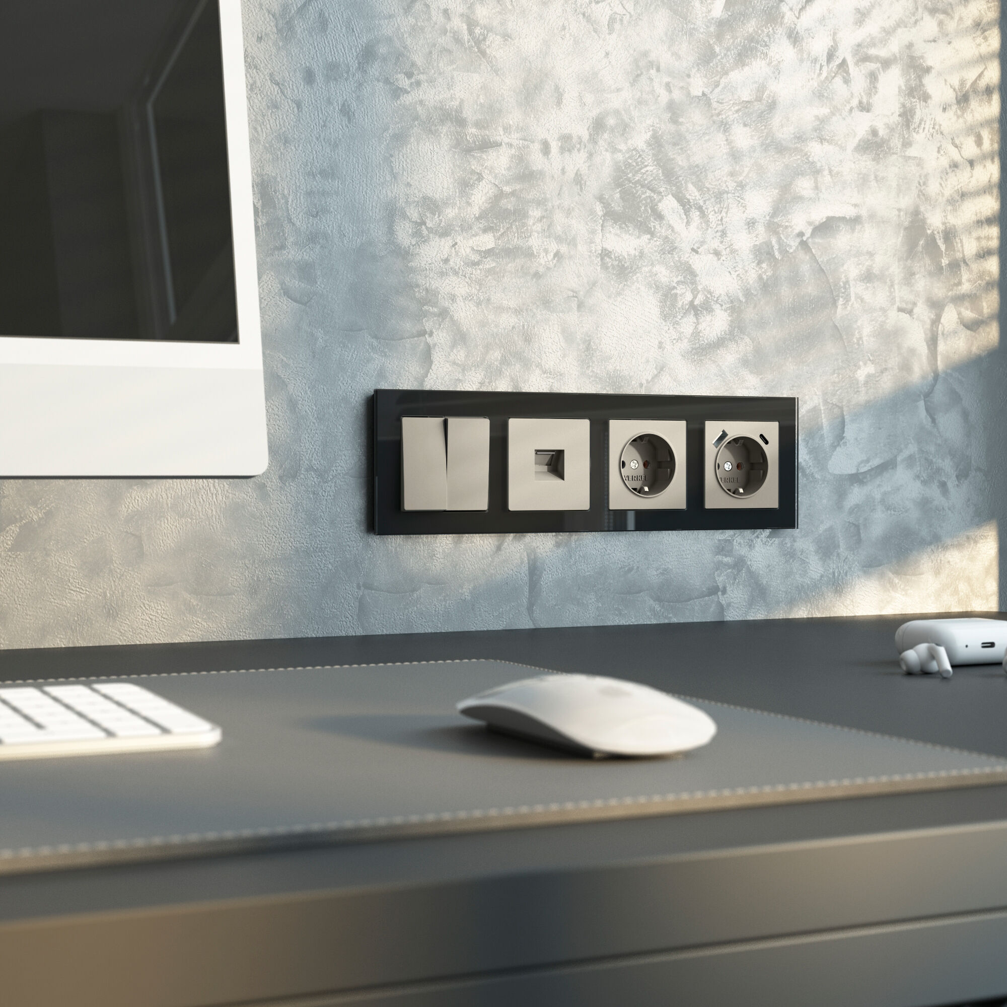 Встраиваемая розетка с заземлением, шторками и USB Werkel a069465_WR