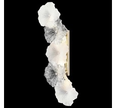 Настенный светильник Wertmark WE112.04.301