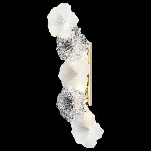 Настенный светильник Wertmark WE112.04.301