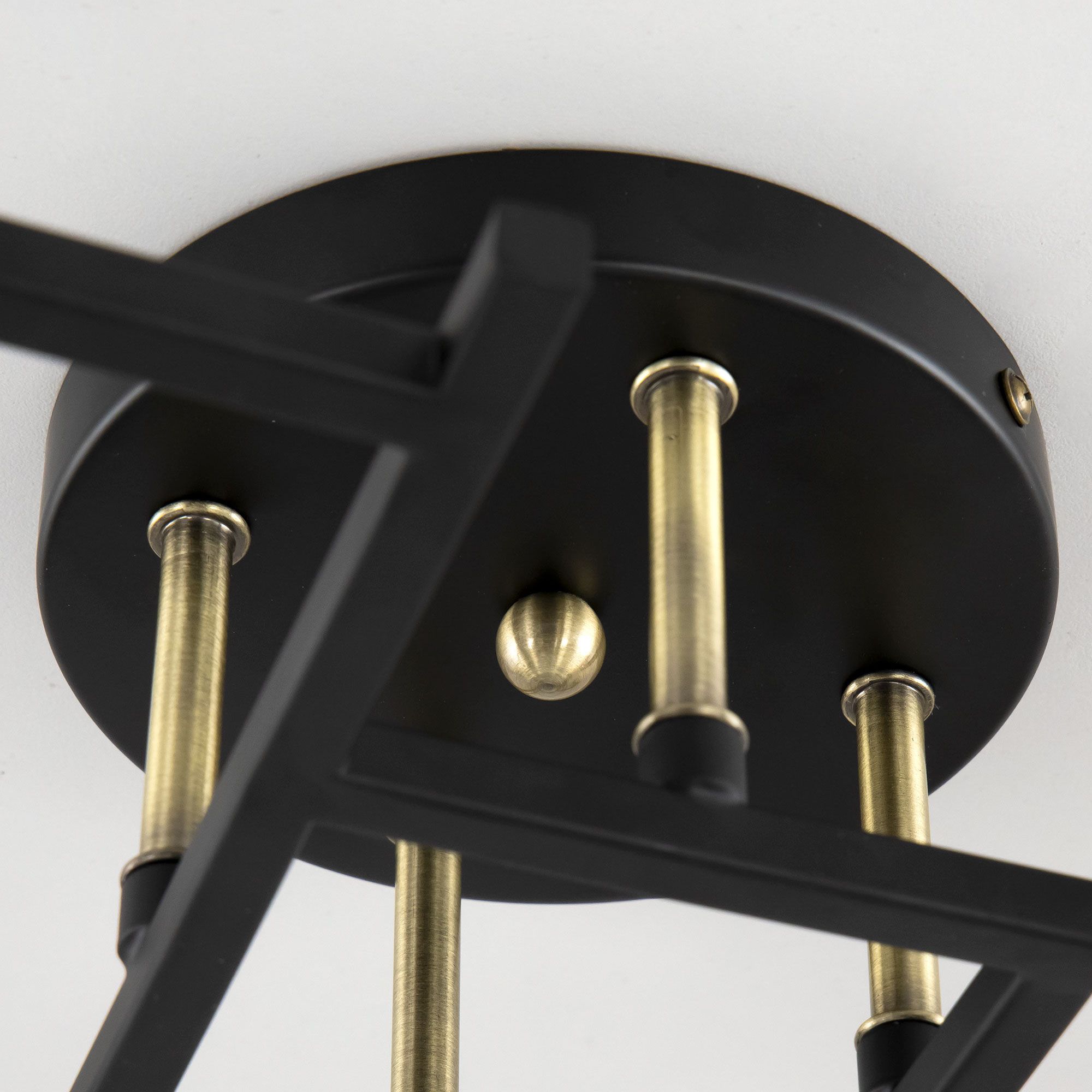 Потолочная люстра CitiLux Джером CL129265