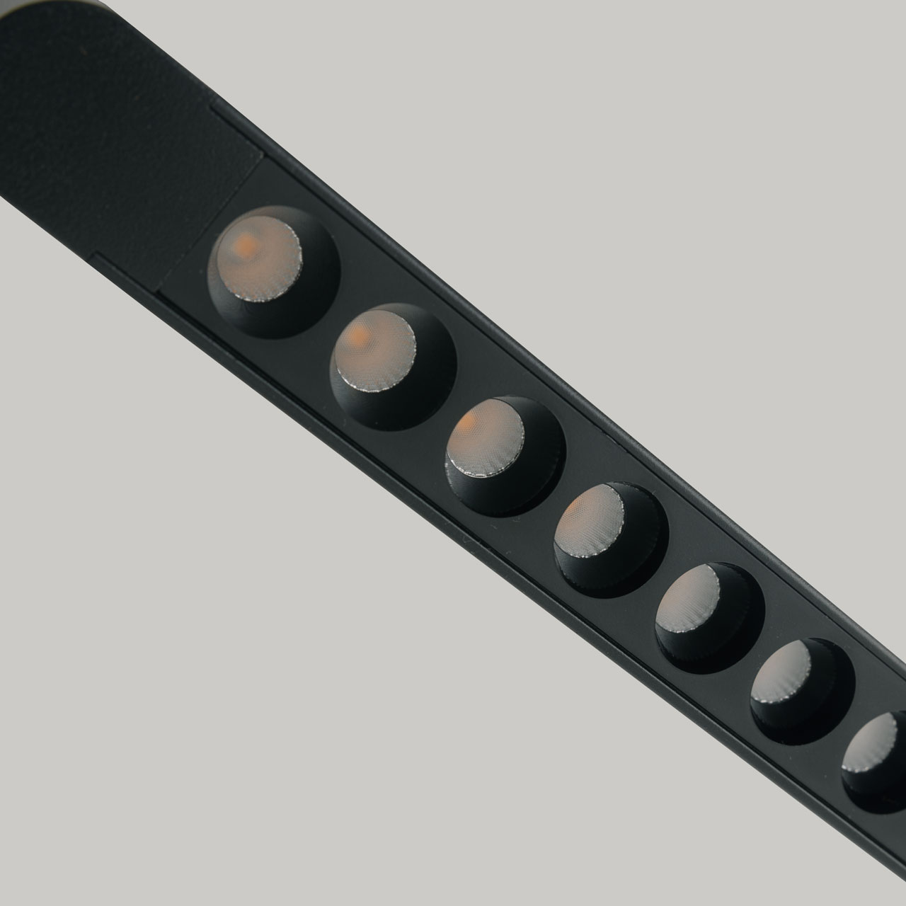 Трековый светильник De Markt Флекси 852011501_MW