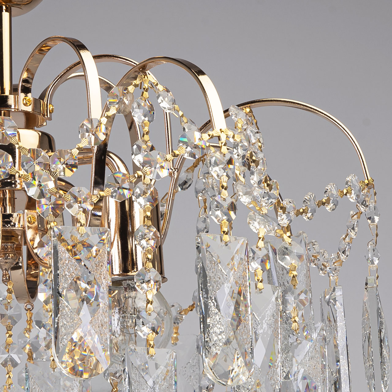 Потолочная люстра De Markt Бриз 111016304_MW