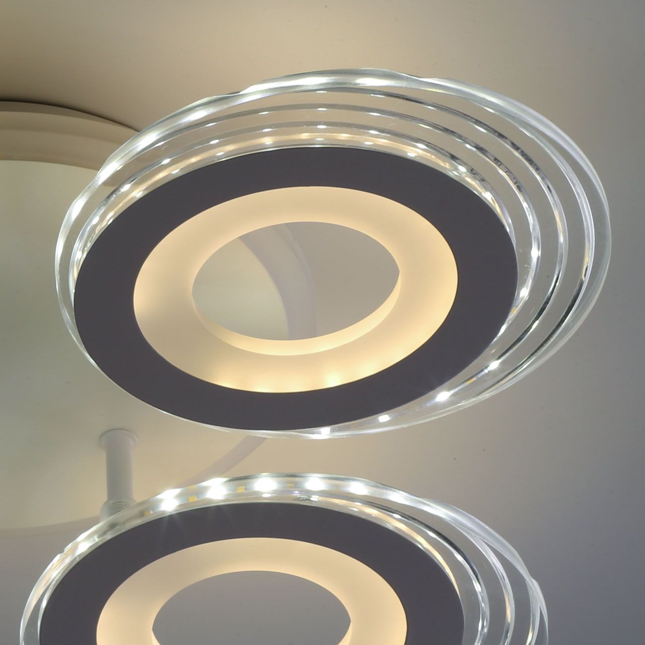 Потолочная люстра De Markt Мадлен 424013605_MW