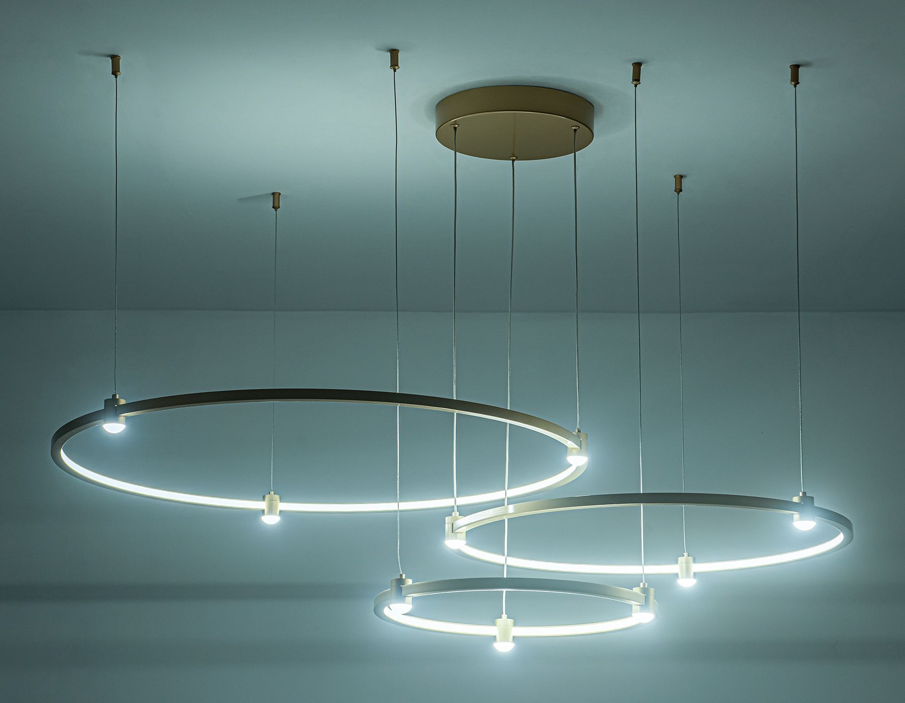 Подвесная люстра Ambrella light COMFORT Line FL5537_AMB