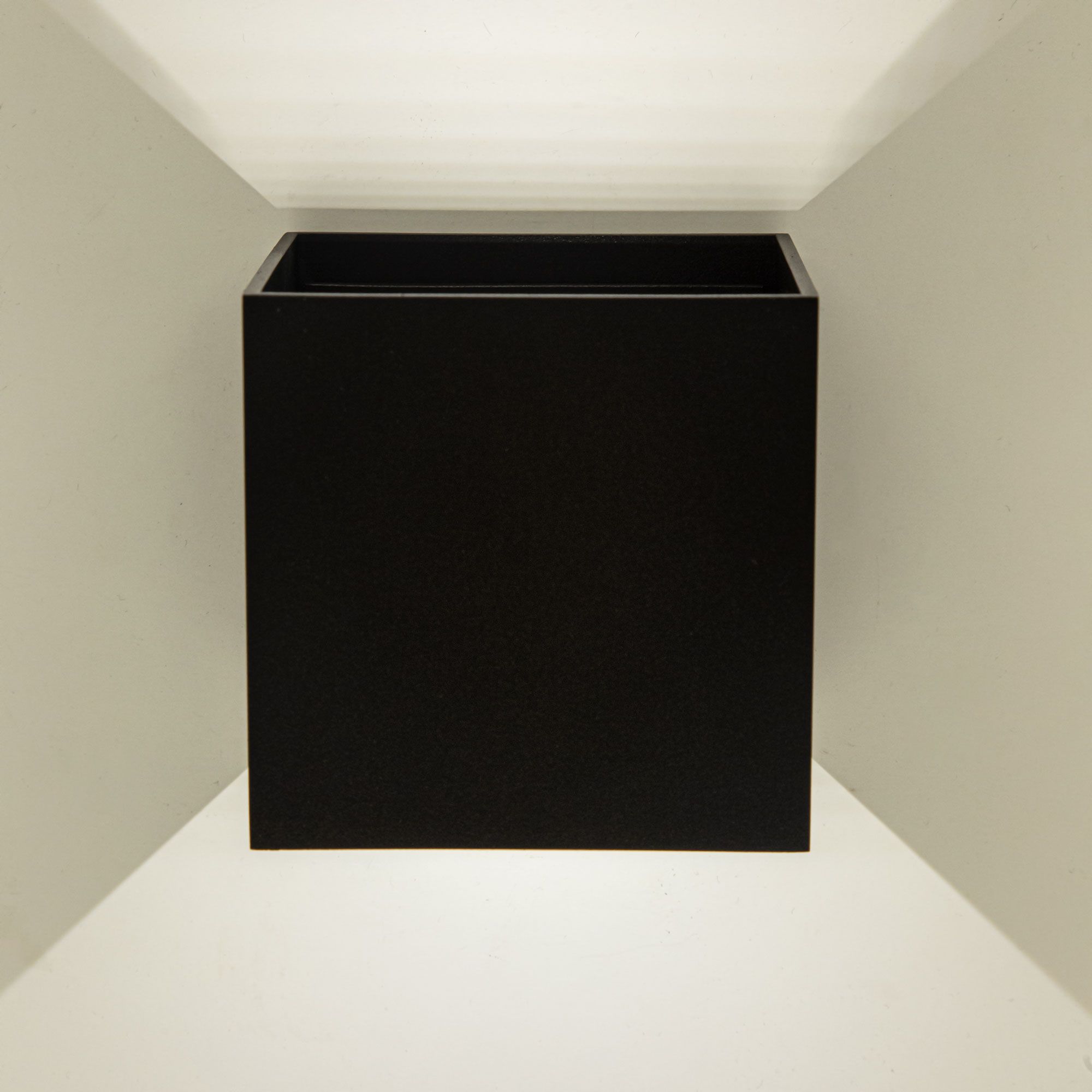 Настенный светильник CitiLux Декарт CL704061