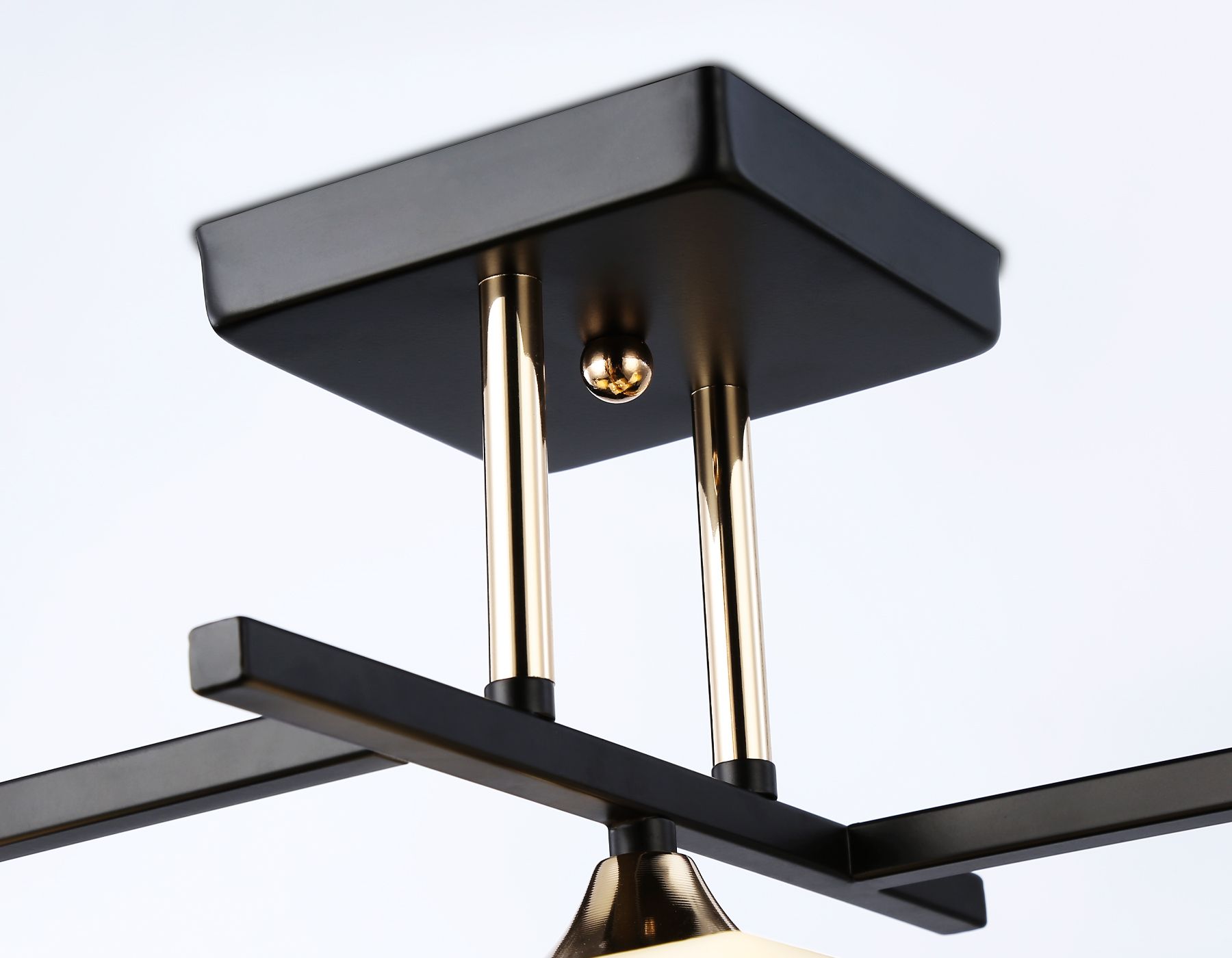 Потолочная люстра Ambrella light TRADITIONAL Modern TR303114_AMB