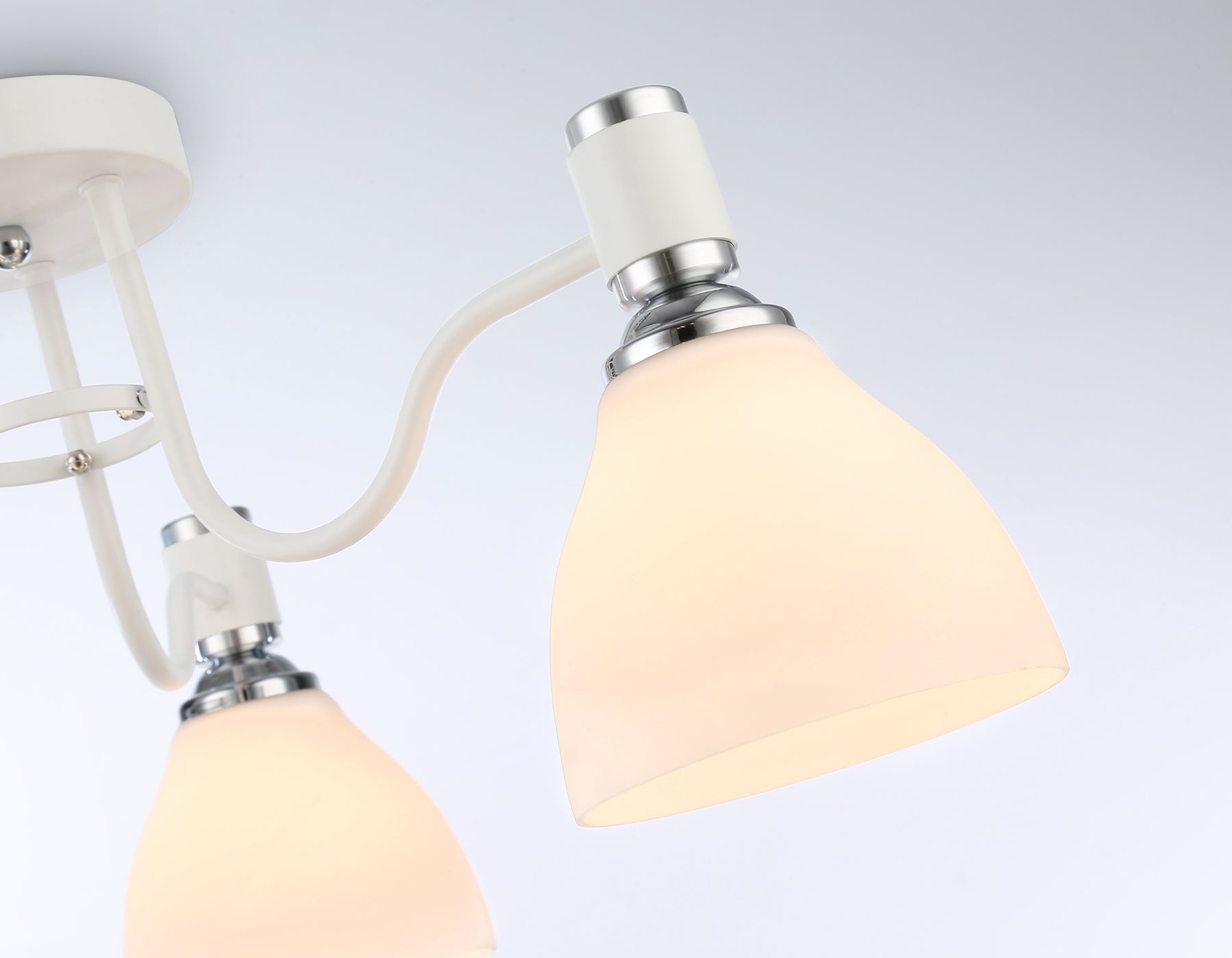 Потолочная люстра Ambrella light TRADITIONAL Modern TR303302_AMB