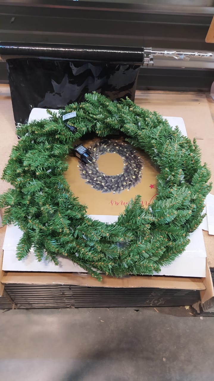 Светодиодный рождественский венок CALGARY 410941