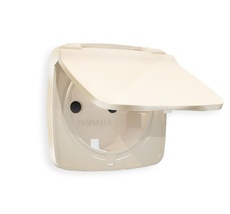 Лицевая панель для электрической розетки с заземлением со шторками и крышкой IP44 QUANT Ambrella Volt OMEGA OP3080_AMB