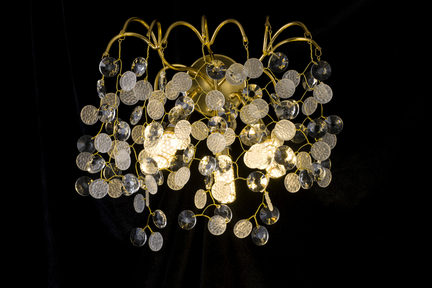 Настенный светильник iLamp Savage W7204-3 GD_IP