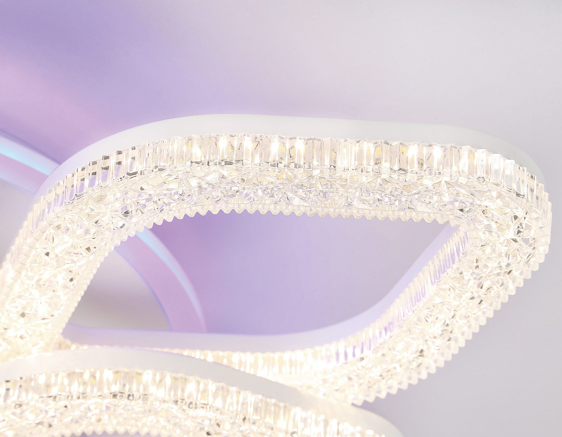 Потолочная люстра Ambrella light с RGB подсветкой и пультом Original FA3929_AMB