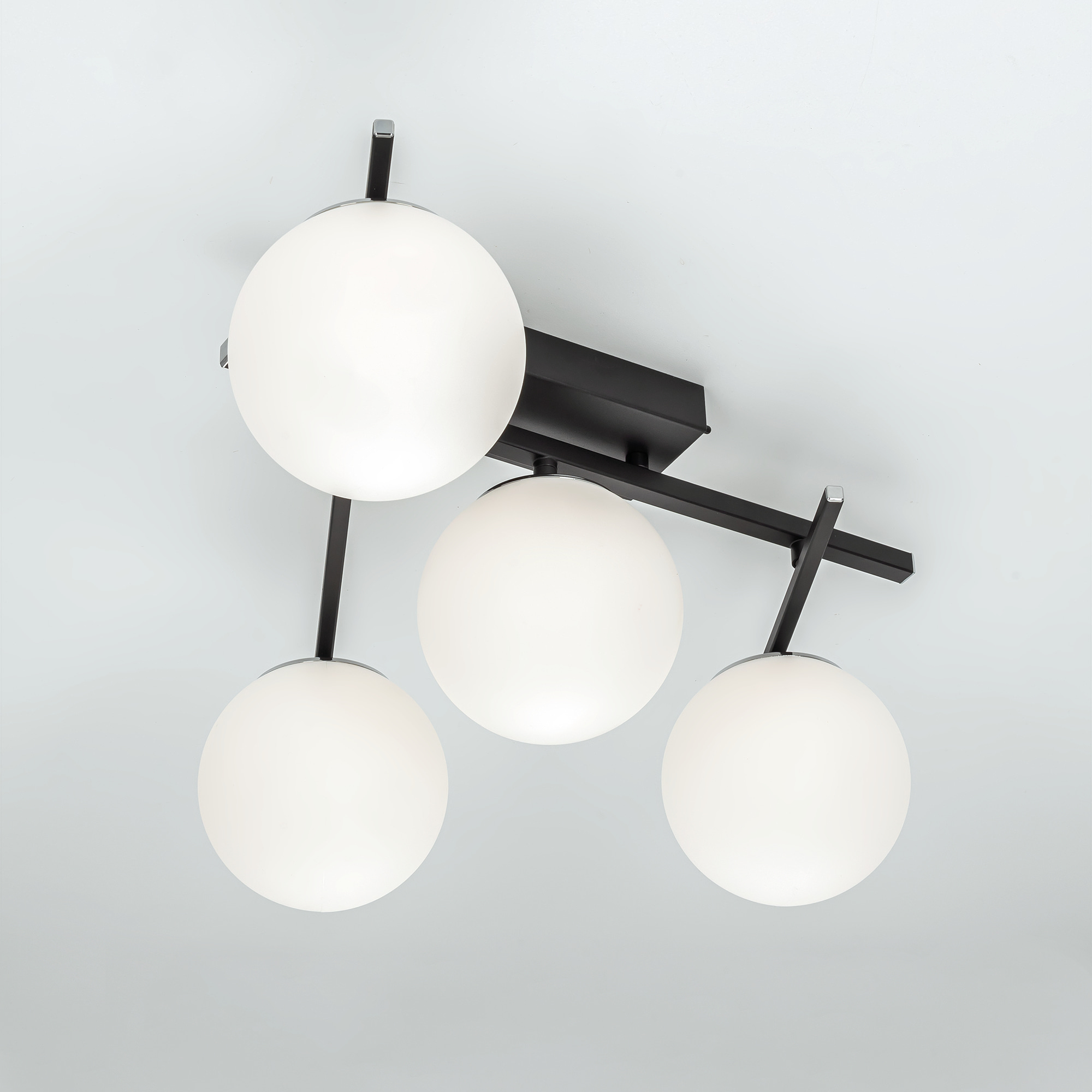 Потолочная люстра Citilux DORSY CL223142