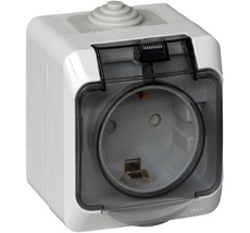 Розетка накладная с заземлением, шторками и крышкой (серый) IP44 Systeme Electric PA16-044C