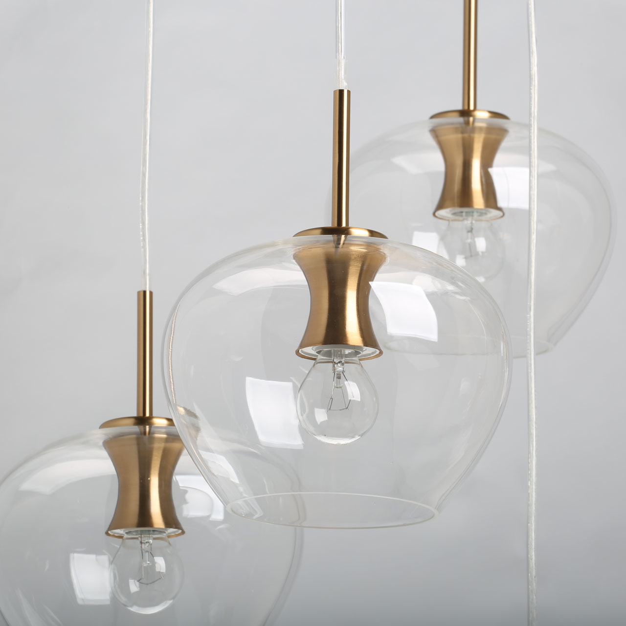 Подвесная люстра De Markt Крайс 657011906_MW