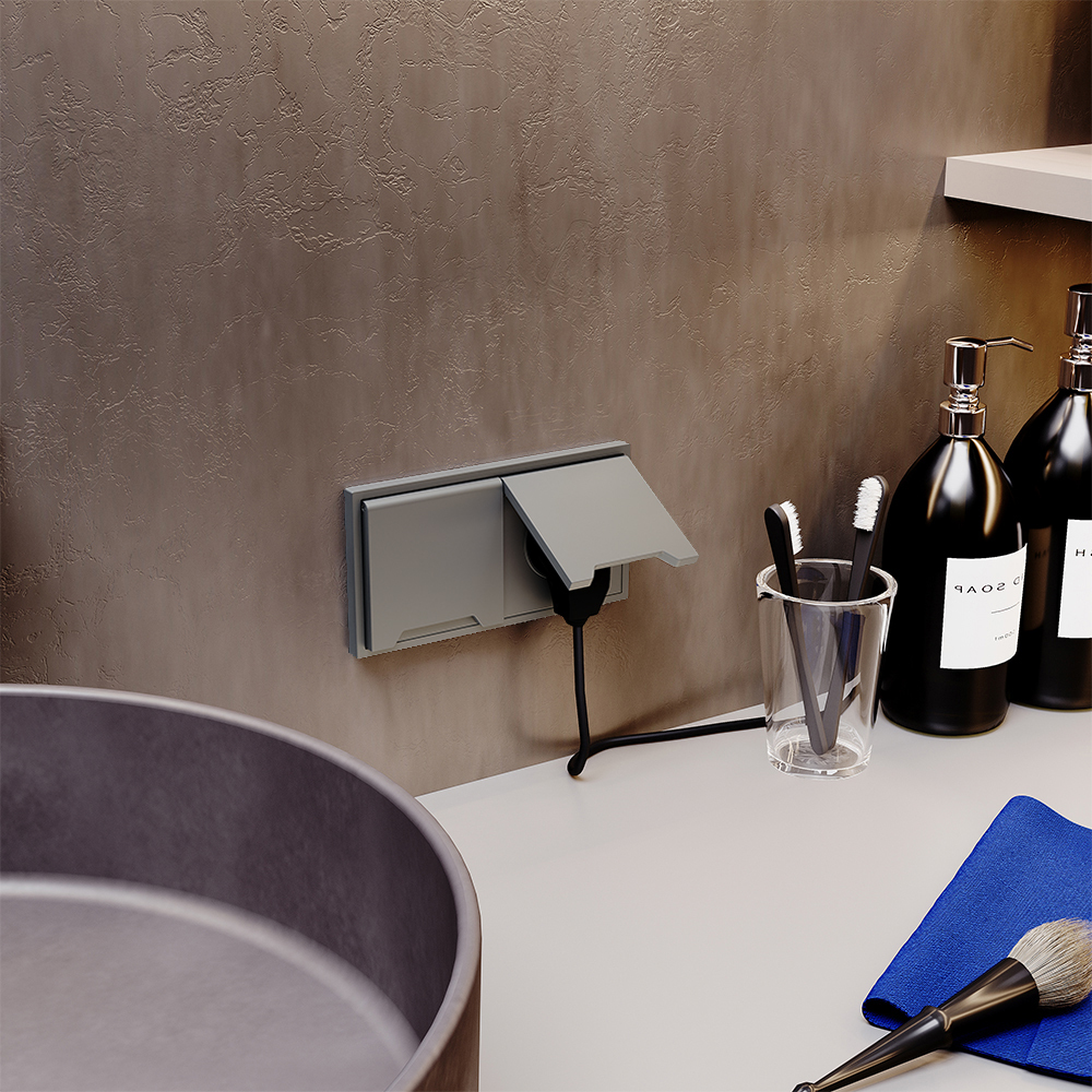 Розетка встраиваемая VOLTUM S70 с заземлением, защитными шторками и крышкой 16А VLS040305