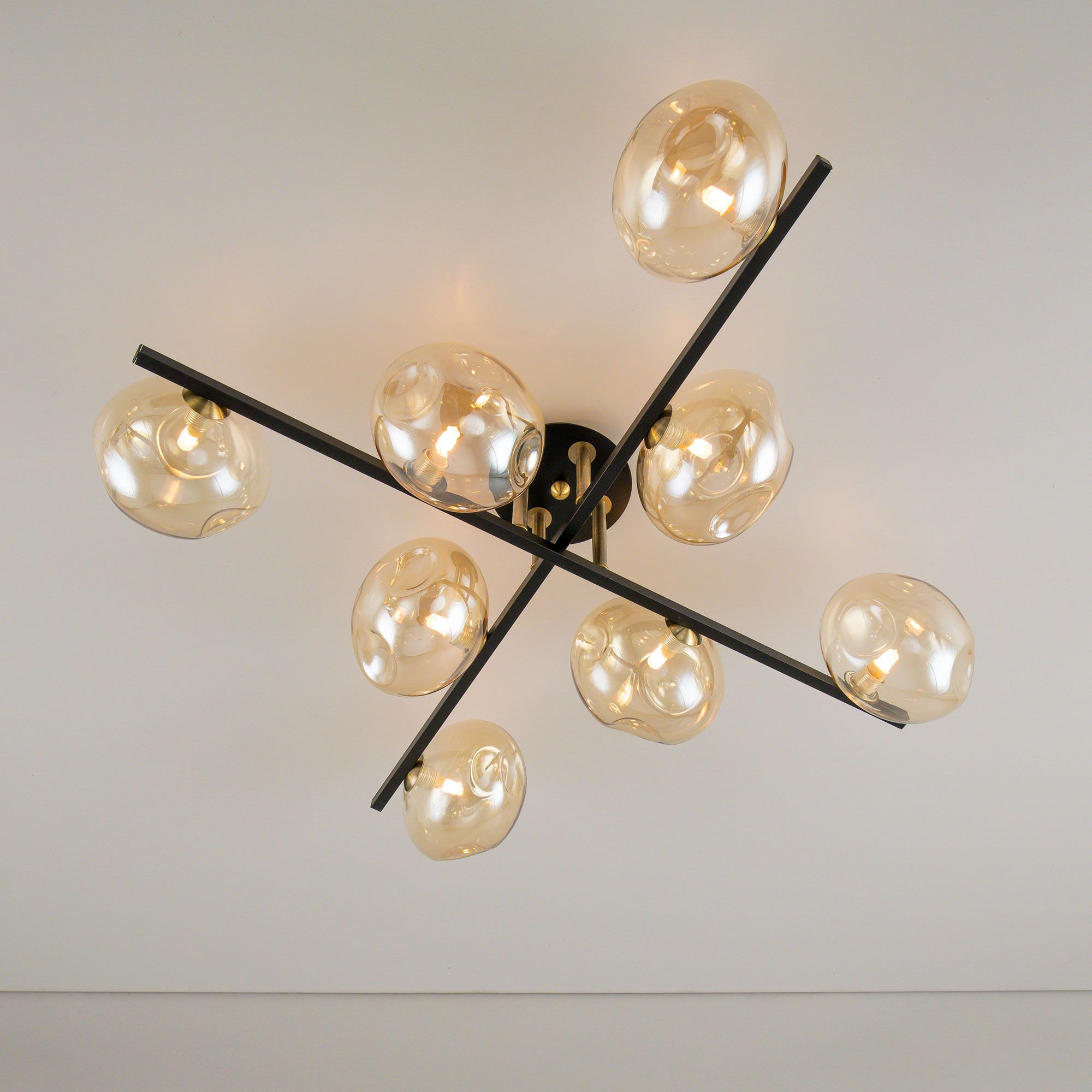 Потолочная люстра CitiLux на штанге Дэвис CL201181