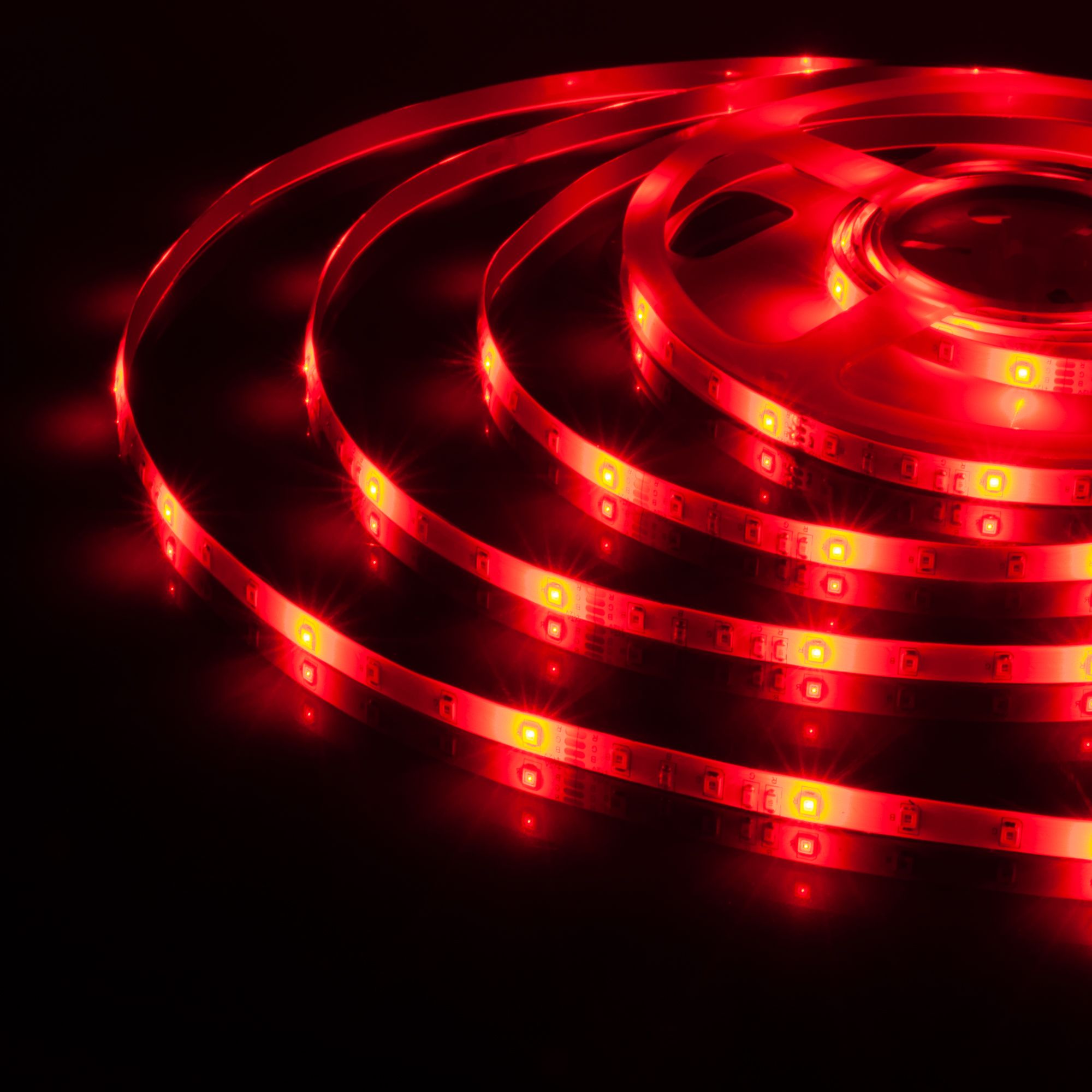 Лента светодиодная 12V 4,8W 60Led 2835 IP65 RGB, 5м a050579_ES