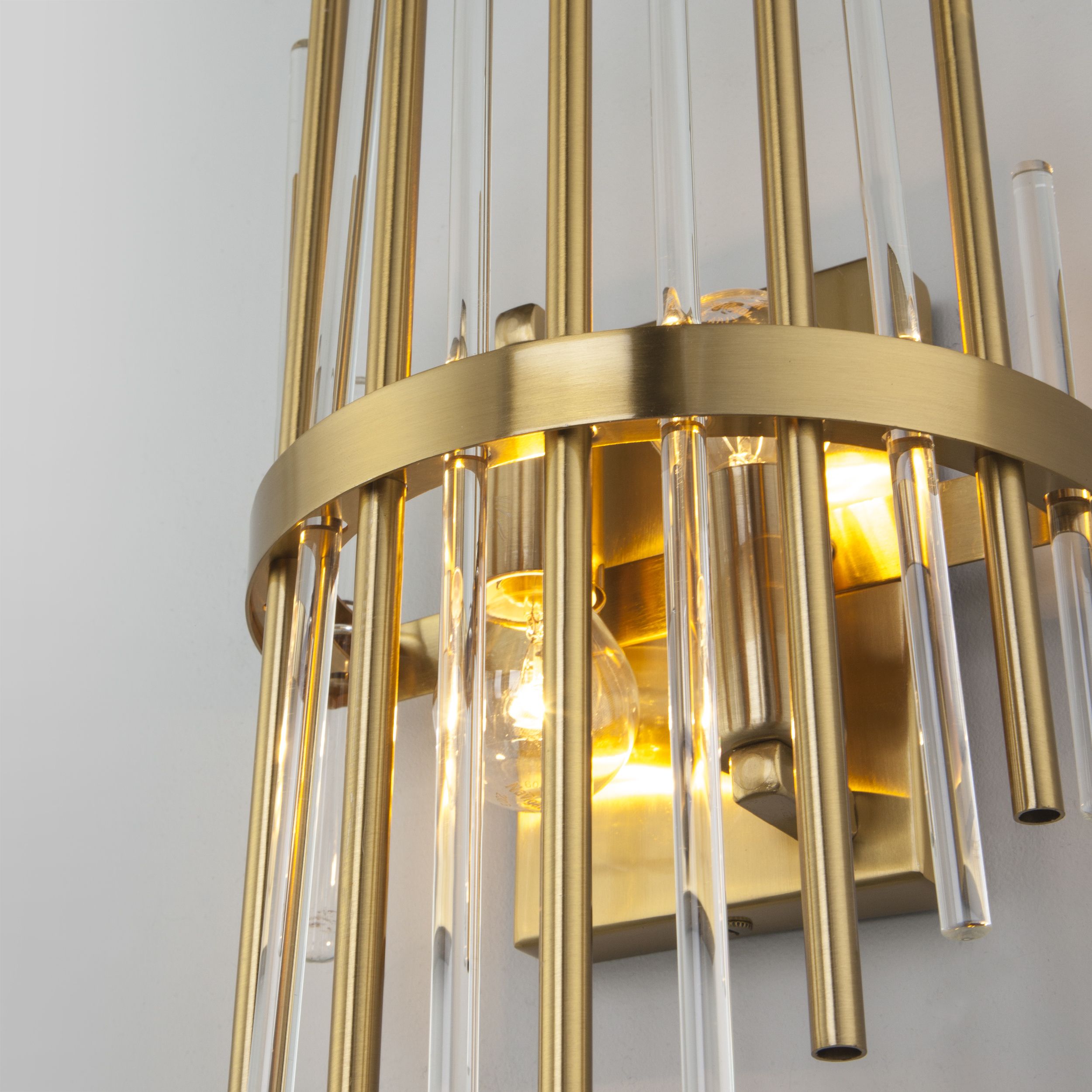 Настенный светильник Bogates Allure a057235_EU