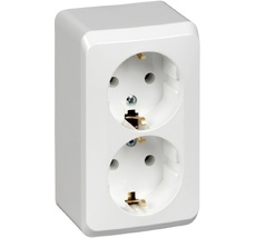 Розетка накладная двойная с заземлением (белый) Systeme Electric PA16-007B
