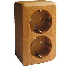 Розетка накладная двойная с заземлением и шторками (бук) Systeme Electric PA16-008T